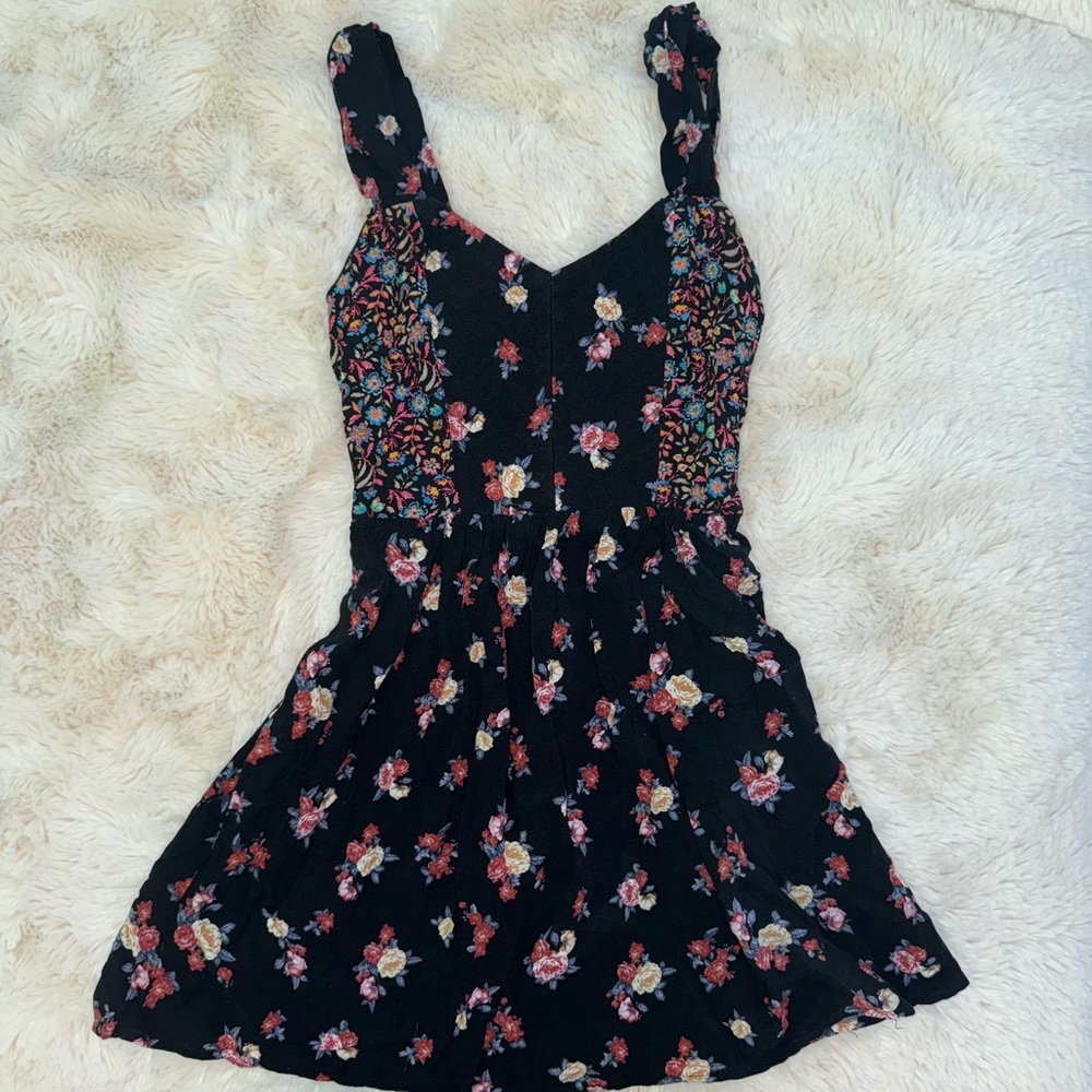 Vintage floral black dress